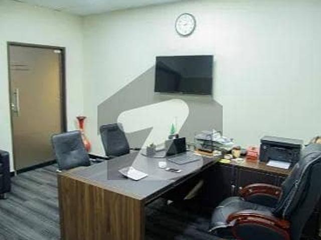 Office for rent in Faisalabad, Islamabad Capital Territory