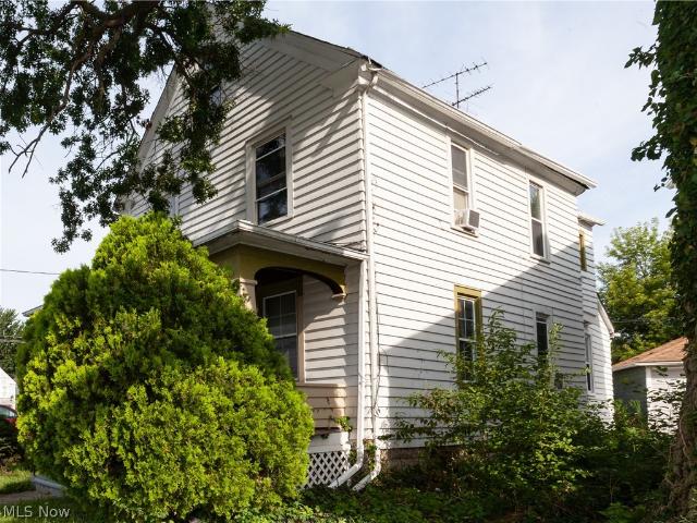 House for sale in Lorain, Ohio