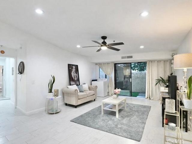 Condo for sale in Santa Ana, California
