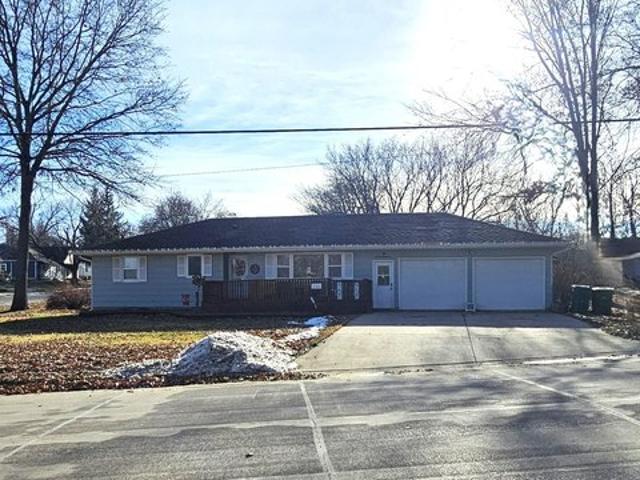 House for sale in Creston, Iowa
