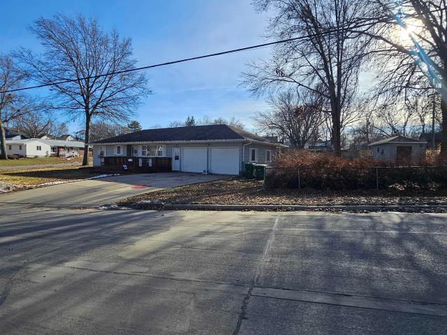 House for sale in Creston, Iowa