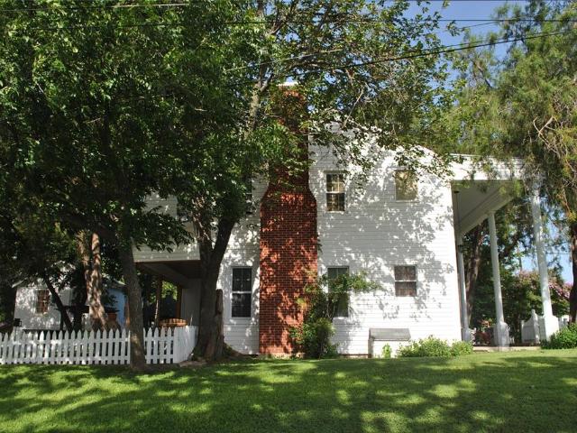 House for sale in Comanche, Texas