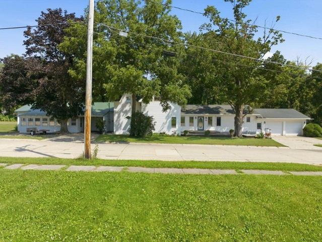 House for sale in Sumner, Iowa