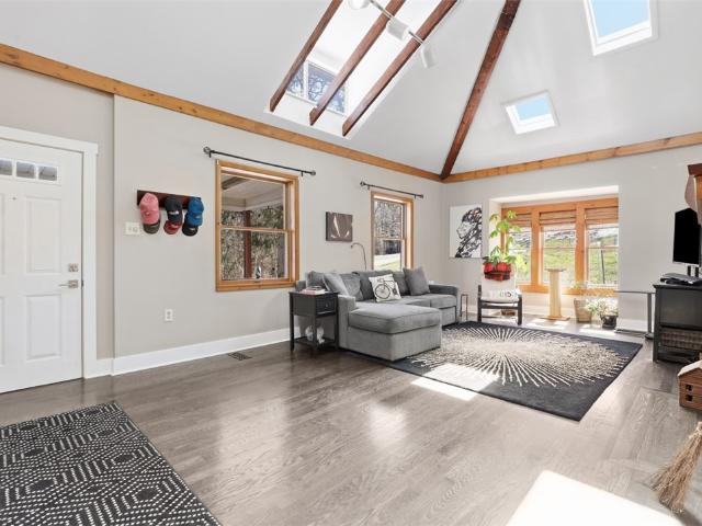 House for sale in Bradfordwoods, Pennsylvania
