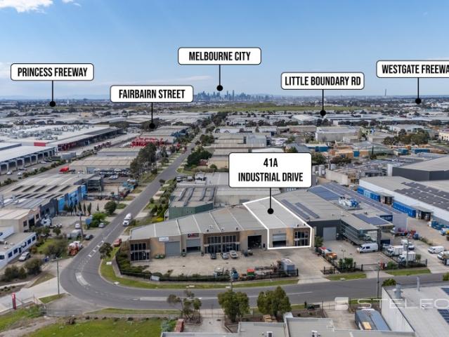 Warehouse for rent in Sunshine West, Melbourne