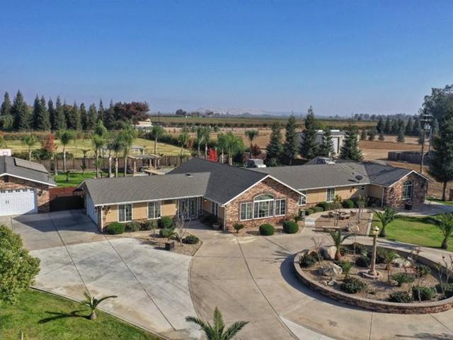 House for sale in Reedley, California