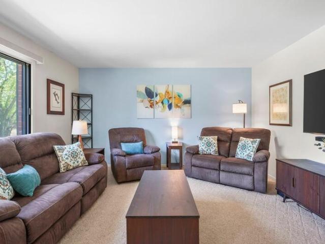Townhouse for sale in Middleton