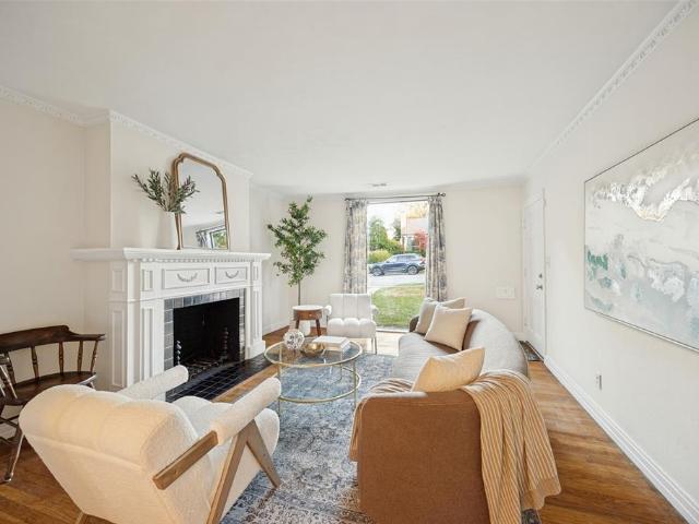 House for sale in Dallas, Dallas County