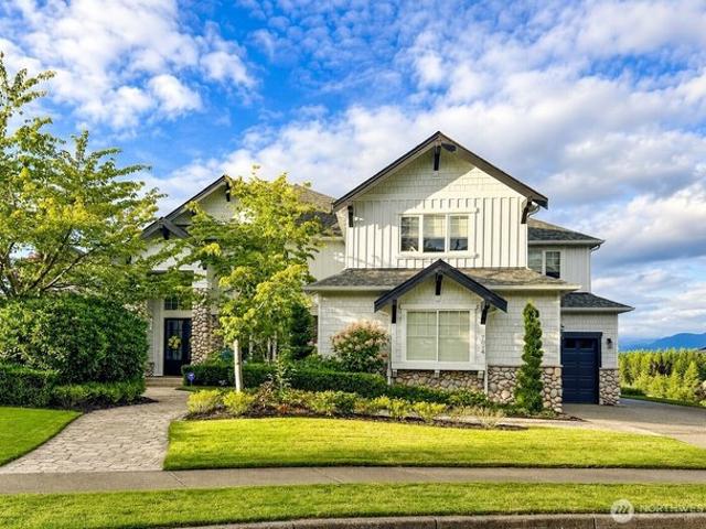 House for sale in Snoqualmie