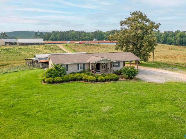 House for sale in Etowah, Alabama