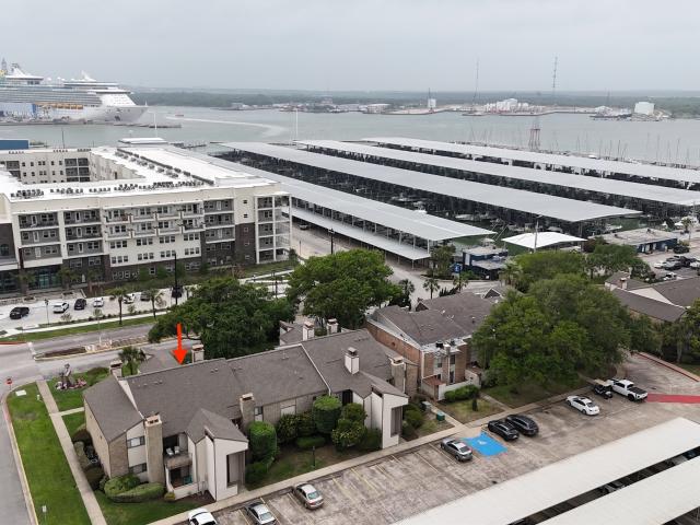 Condo for sale in Galveston, Texas