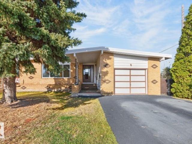 House for sale in Kenilworth, Edmonton