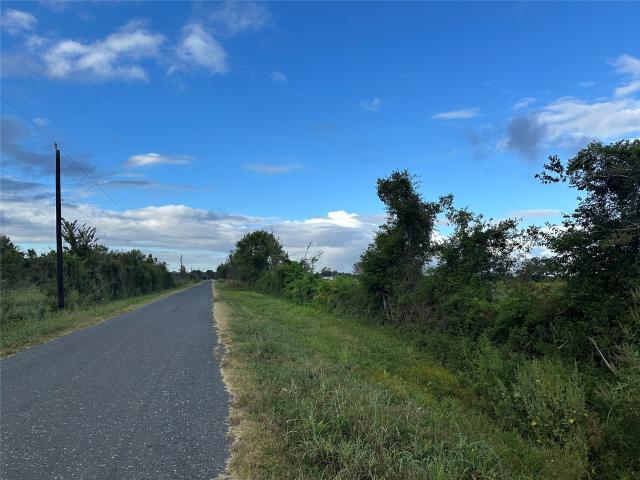 Land for sale in Boling, Texas
