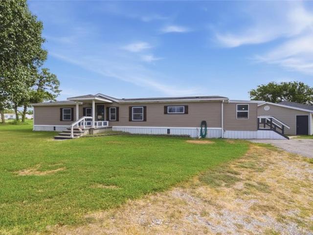 House for sale in Mounds, Oklahoma