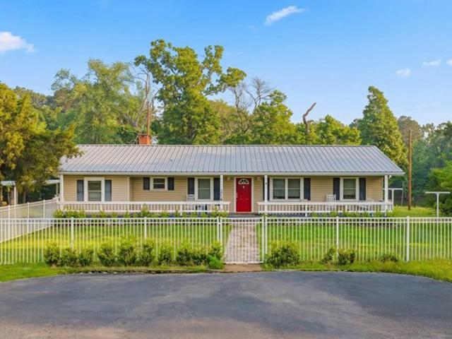 House for sale in Gilmer, Upshur County