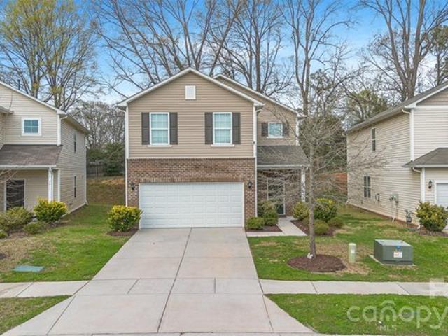 House for sale in Mecklenburg, North Carolina