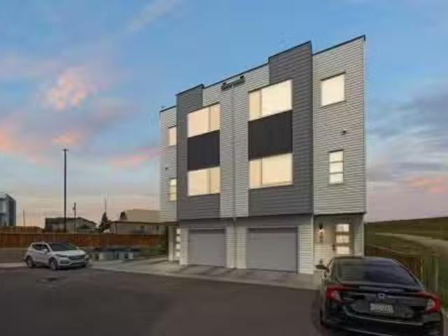 Condo for sale in Northwest, Alberta