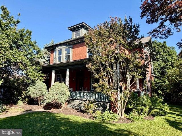 House for sale in Cumberland, Pennsylvania