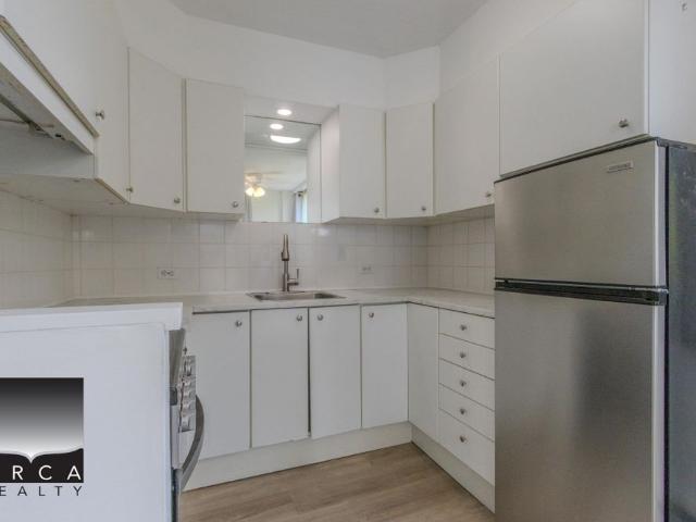 House for rent in Fulton Ave (EB) at 14th St, West Vancouver