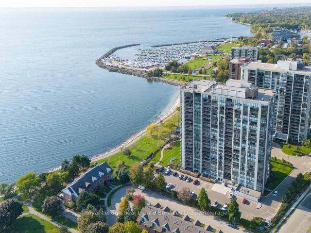 Condo for sale in Oakville, Ontario