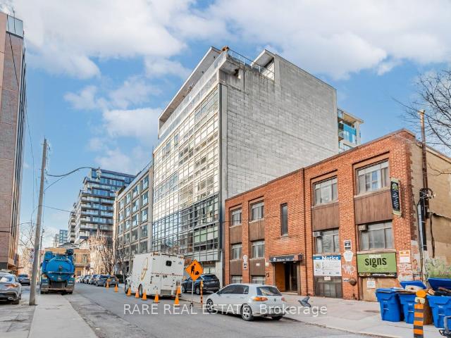 Condo for sale in Woburn, Ontario