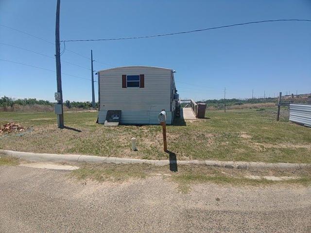 House for sale in Howard, Texas