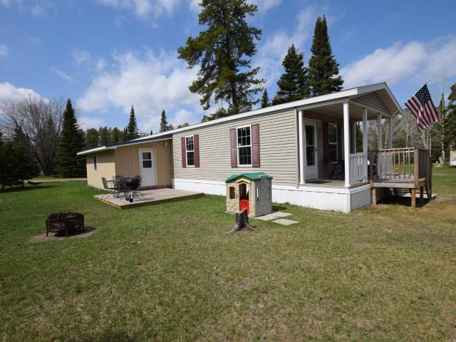 House for sale in Warroad, Minnesota
