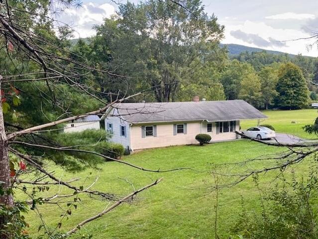 House for sale in Buckeye, West Virginia