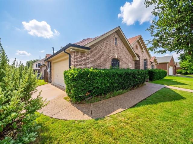 House for sale in Mansfield, Texas