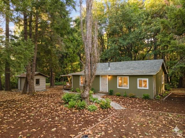 House for sale in Laytonville, California
