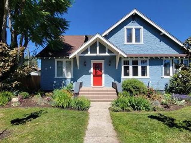 House for sale in Nakusp, British Columbia
