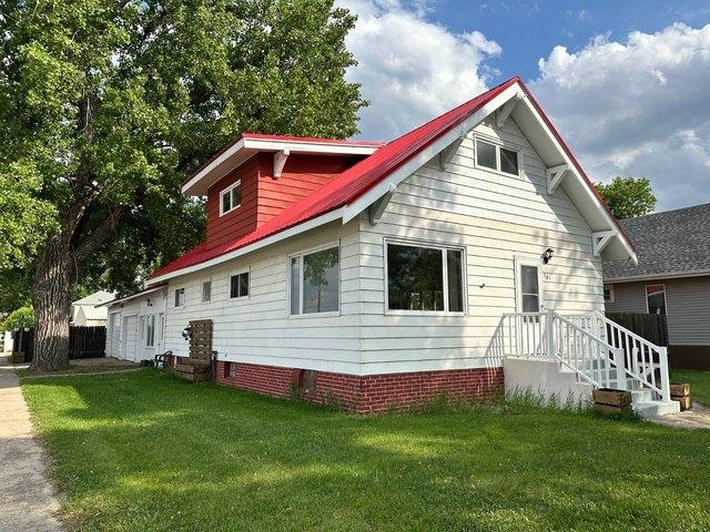 House for sale in Harvey, North Dakota