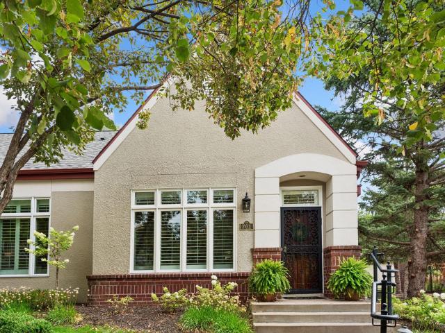 Townhouse for sale in Hennepin, Minnesota