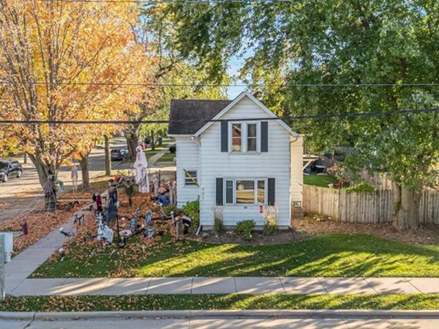 House for sale in Kaukauna, Outagamie County