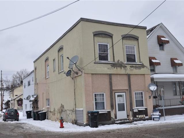 House for sale in Tarentum, Pennsylvania