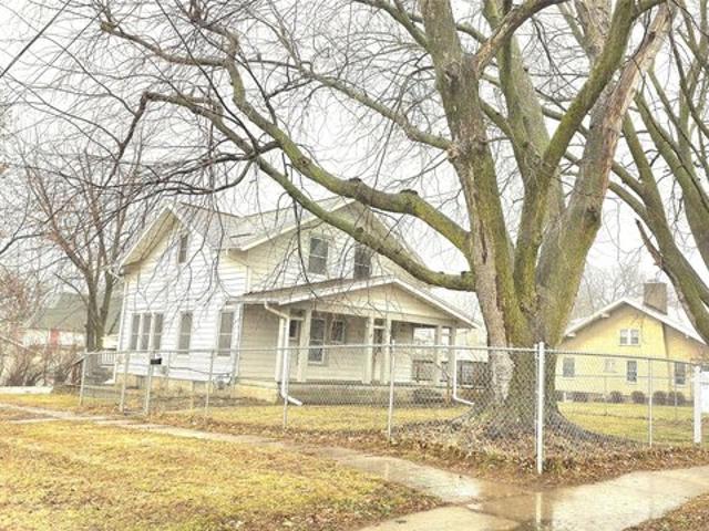 House for sale in Newton, Iowa