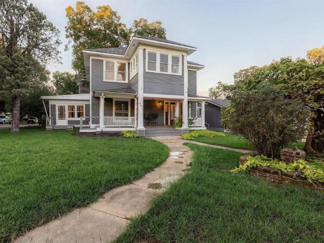 House for sale in Whitesboro, Grayson County