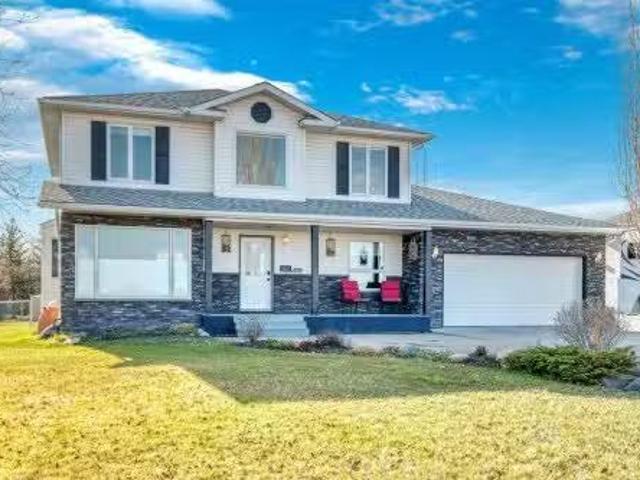 House for sale in Chestermere, Alberta