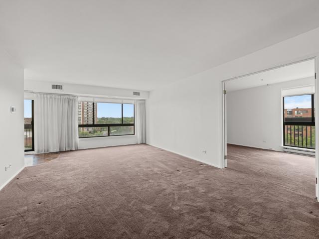 Condo for sale in Glenview, Illinois