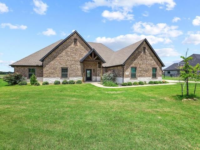 House for sale in Collinsville, Texas