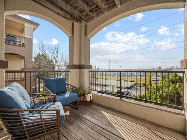 Condo for sale in Roseville, California