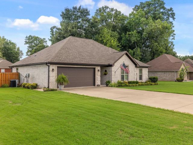 House for sale in Muscle Shoals, Alabama
