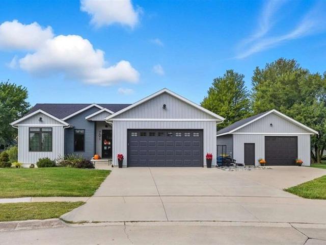 House for sale in Washington, Iowa