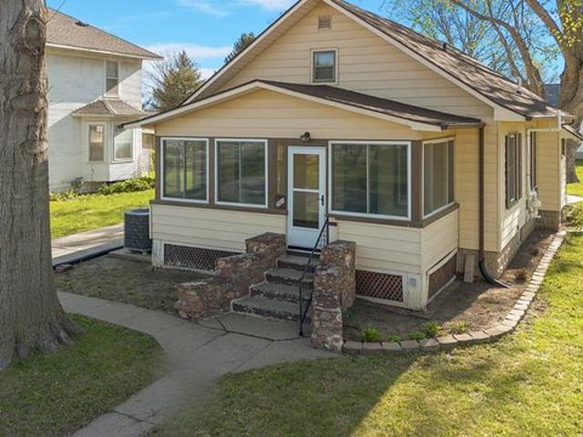 House for sale in Clarinda, Iowa