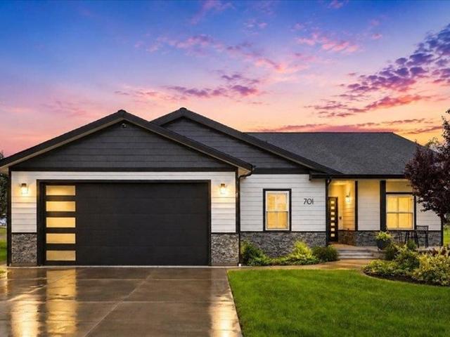 House for sale in Deer Park, Washington