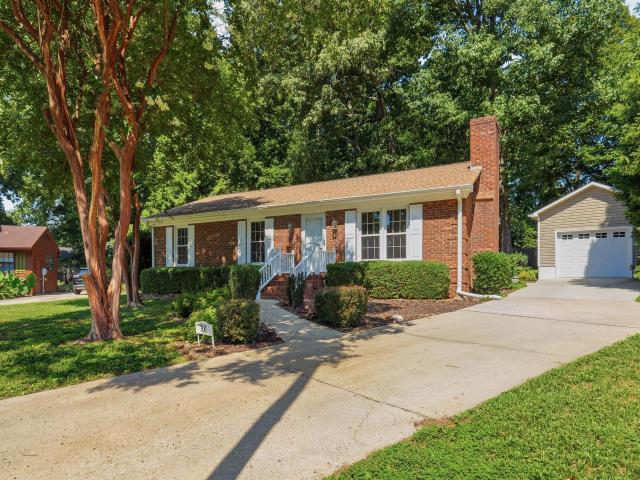 House for sale in Alamance, North Carolina