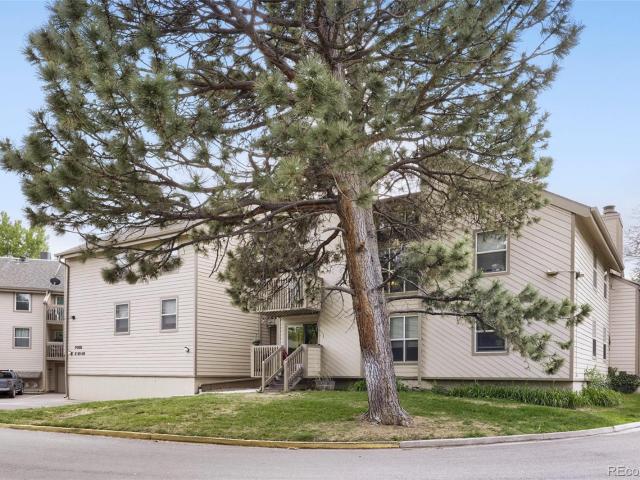Condo for sale in Lakewood, Colorado