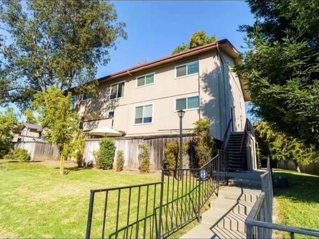 Condo for sale in Mountain View, California