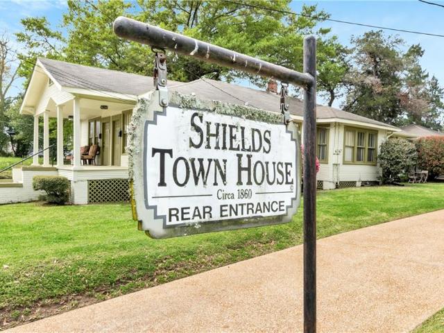 House for sale in Natchez, Mississippi