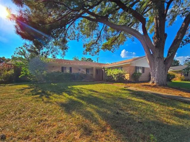 House for sale in Minden, Webster Parish